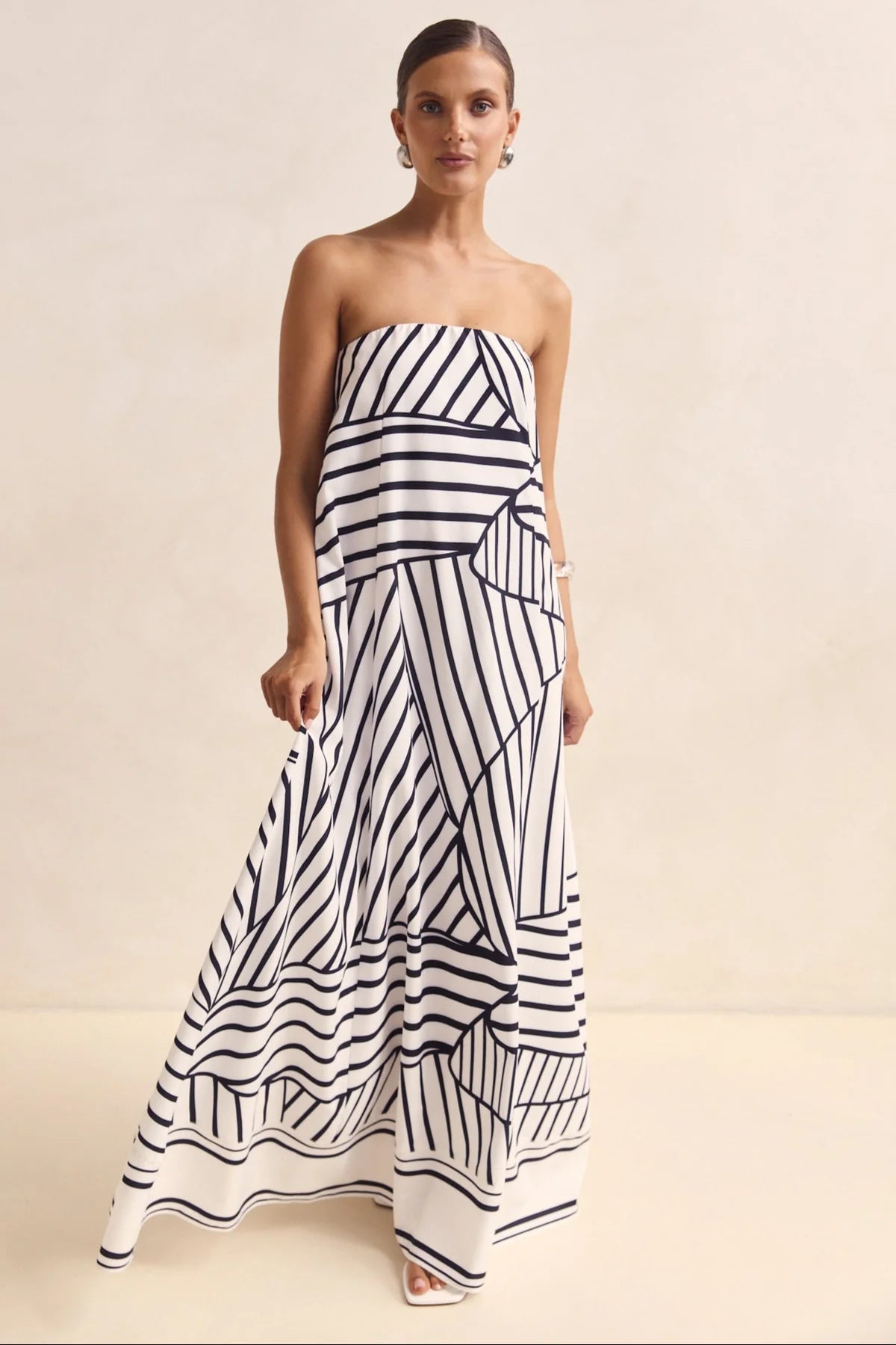 Summer Bloom Smocked Midi Dress