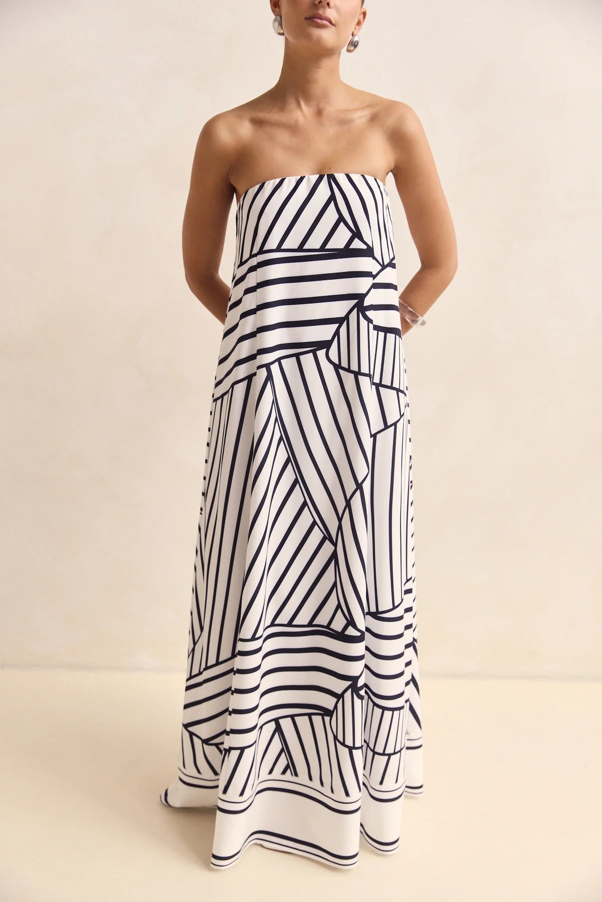 Summer Bloom Smocked Midi Dress