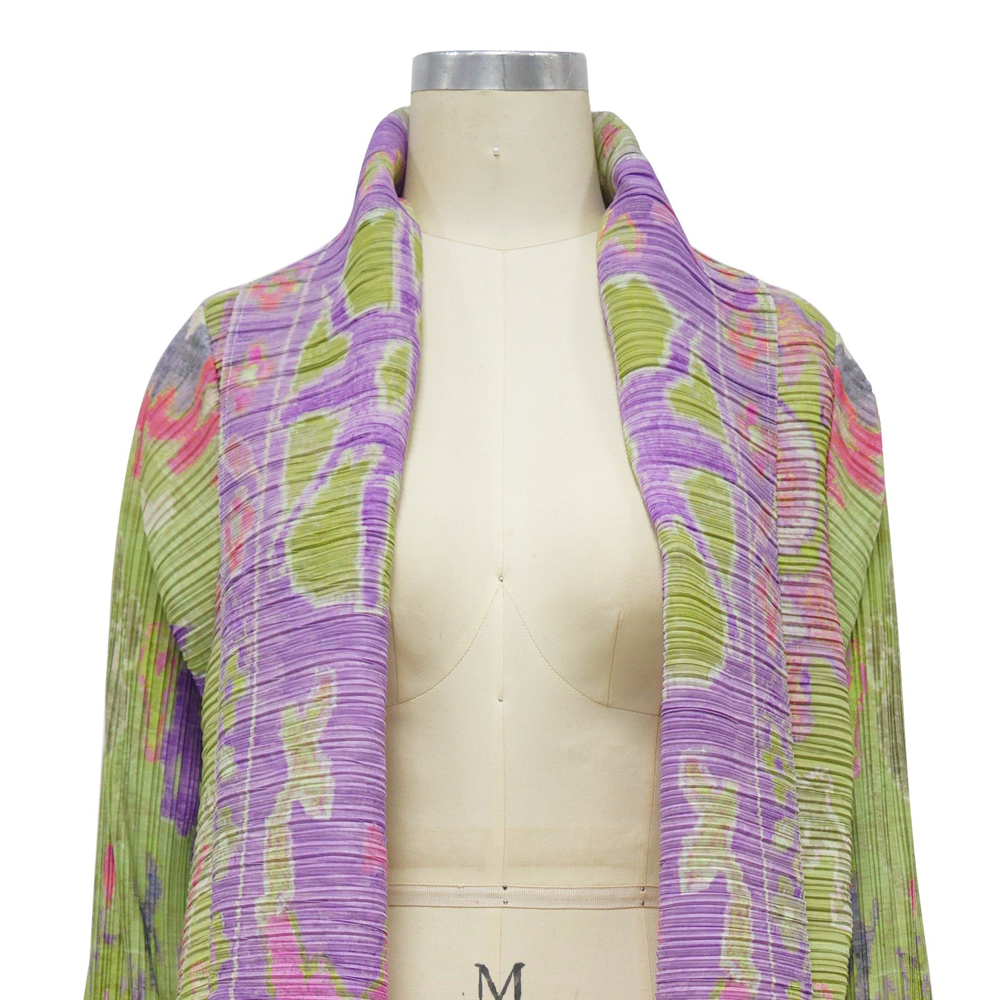 Elegant Printed Pleated Maxi Coat: Women's Long Statement Outerwear