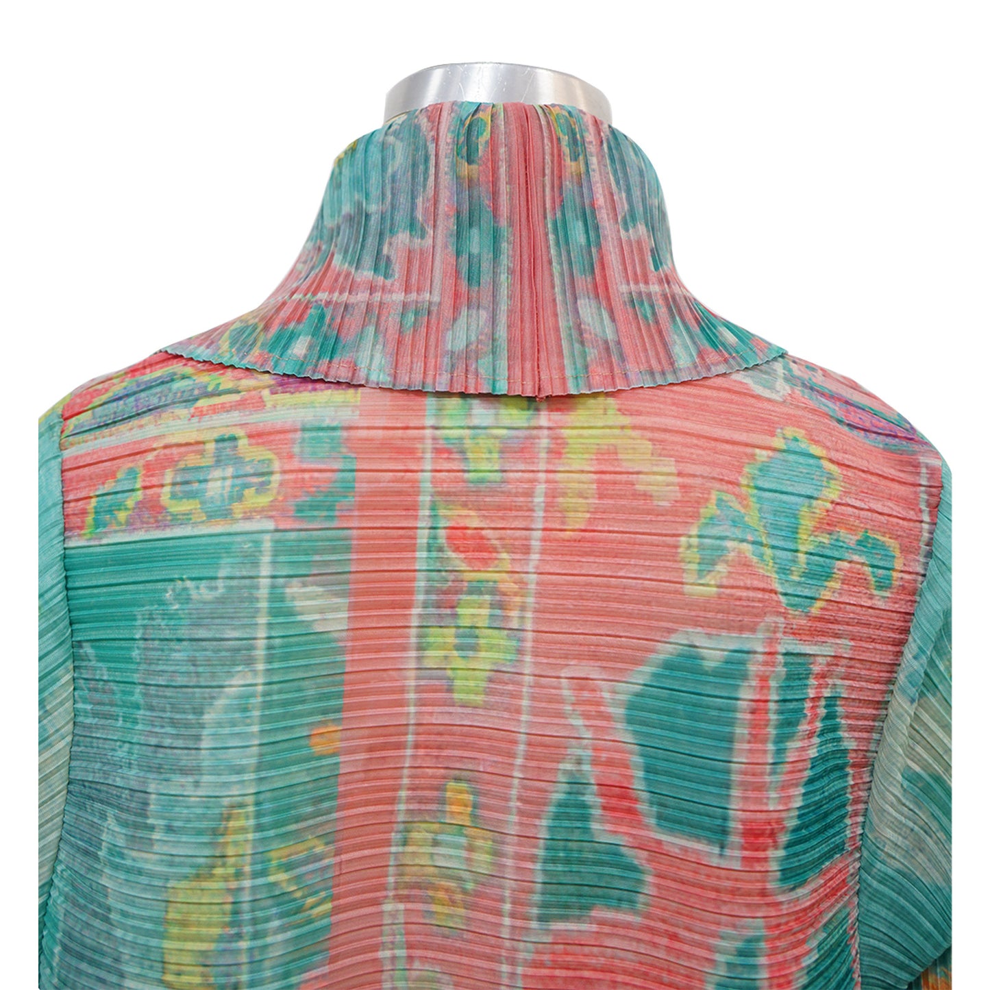 Elegant Printed Pleated Maxi Coat: Women's Long Statement Outerwear