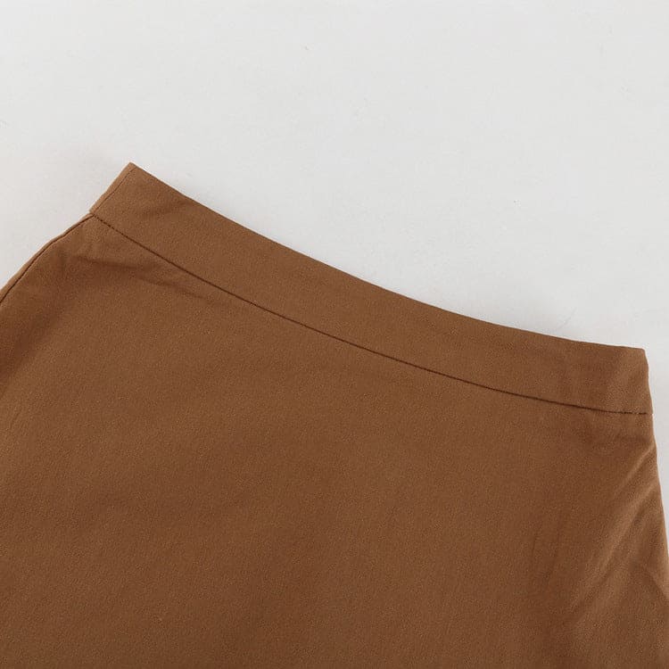 Brown Cotton Crop Top & High-Waist Maxi Skirt Set - Long Sleeve Elegant 2-Piece Set
