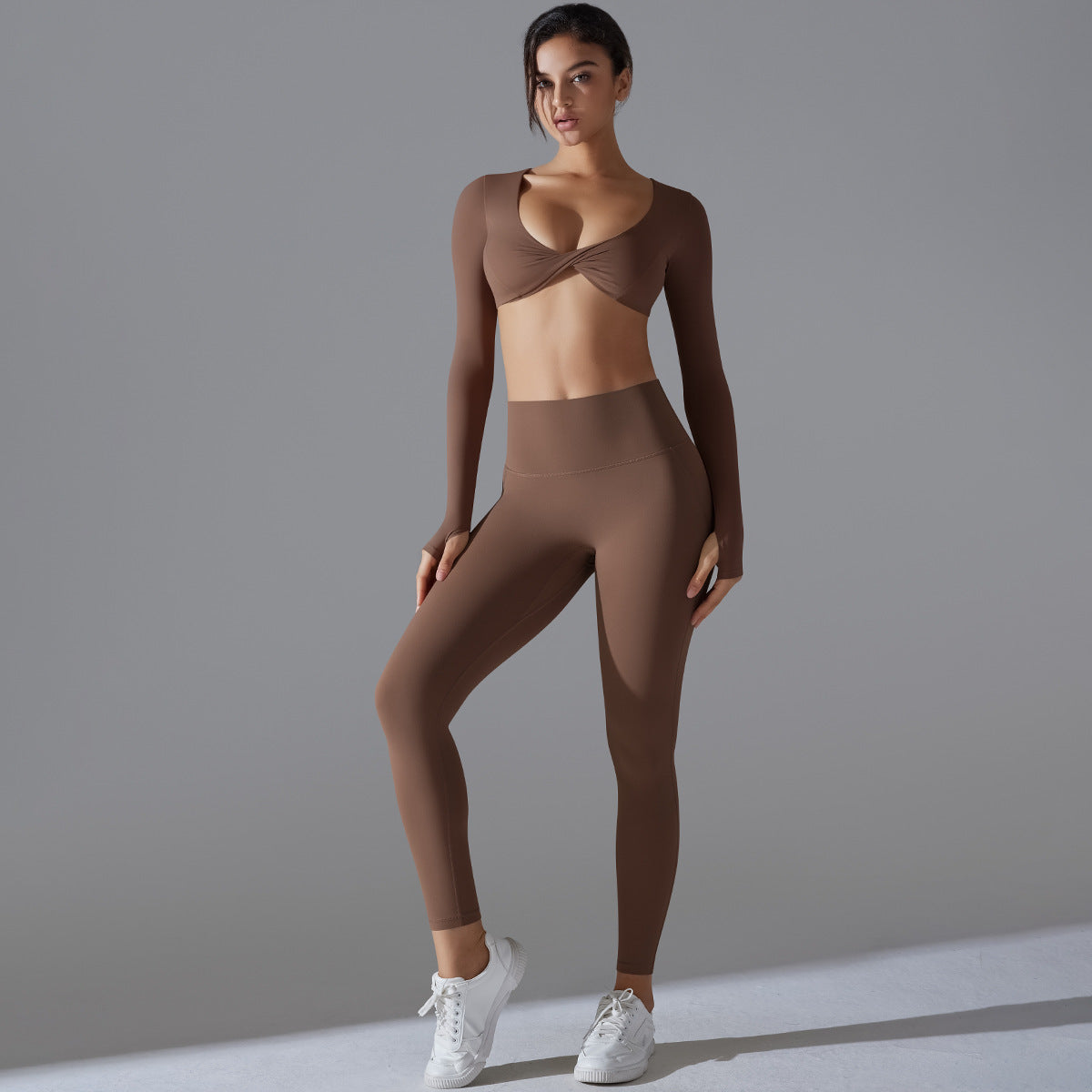 Women's Push-Up Long Sleeve Yoga Set – Twisted Detail Sports Bra & High Waist Leggings