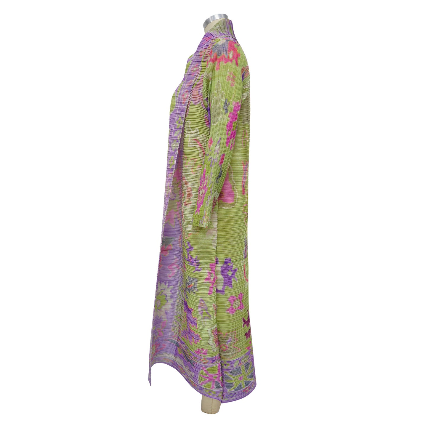 Elegant Printed Pleated Maxi Coat: Women's Long Statement Outerwear