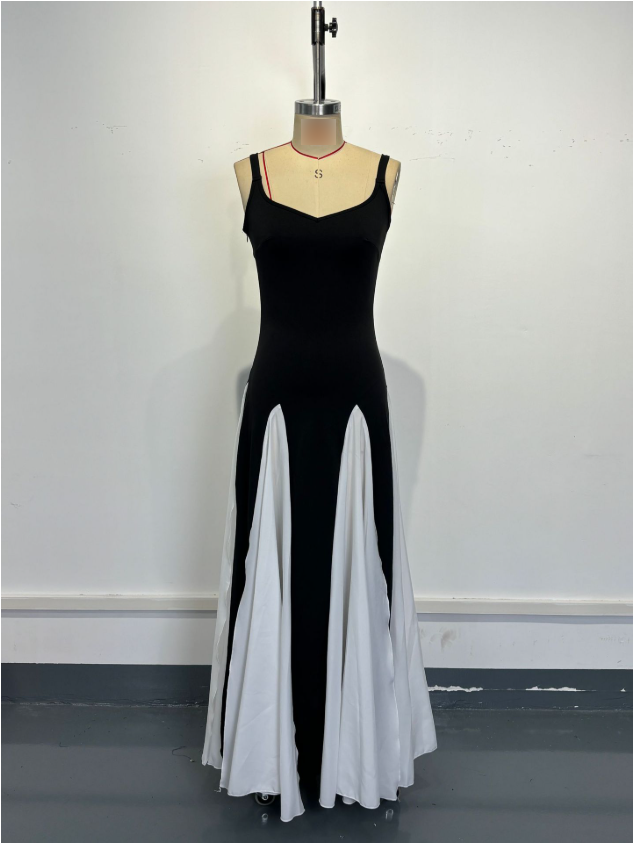 Coastal Contrast Split Maxi Dress