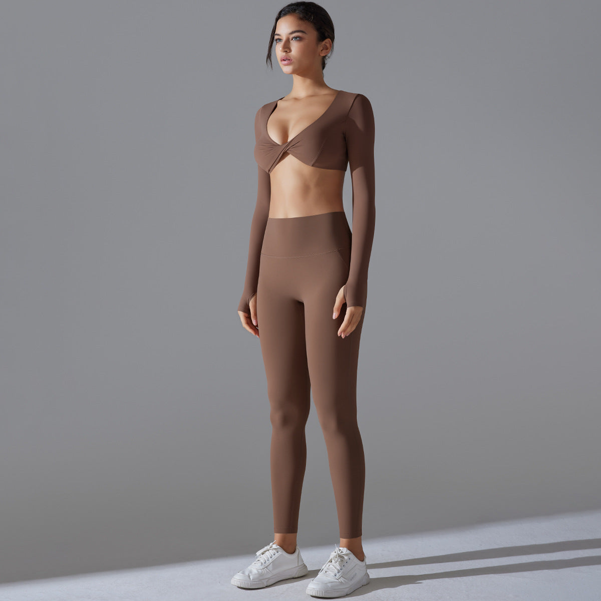 Women's Push-Up Long Sleeve Yoga Set – Twisted Detail Sports Bra & High Waist Leggings