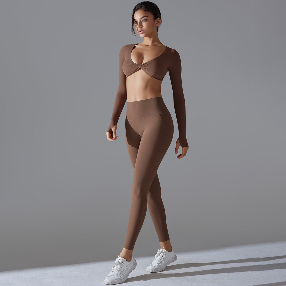 Women's Push-Up Long Sleeve Yoga Set – Twisted Detail Sports Bra & High Waist Leggings