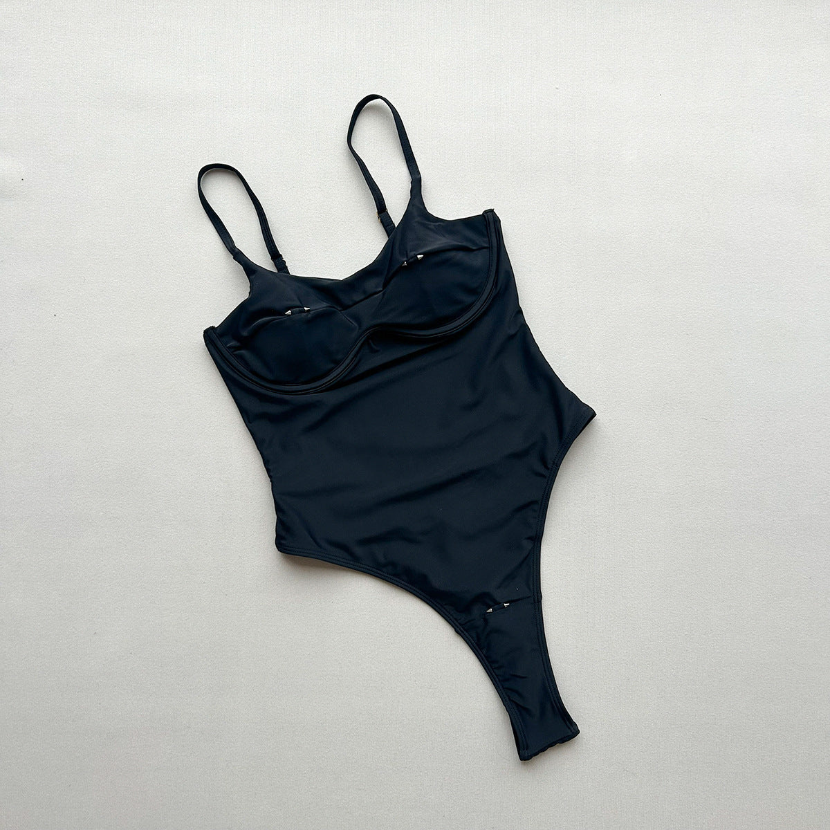 Underwire Backless Cutout One-Piece Swimsuit - Solid Nylon Boho Vacation Swimwear