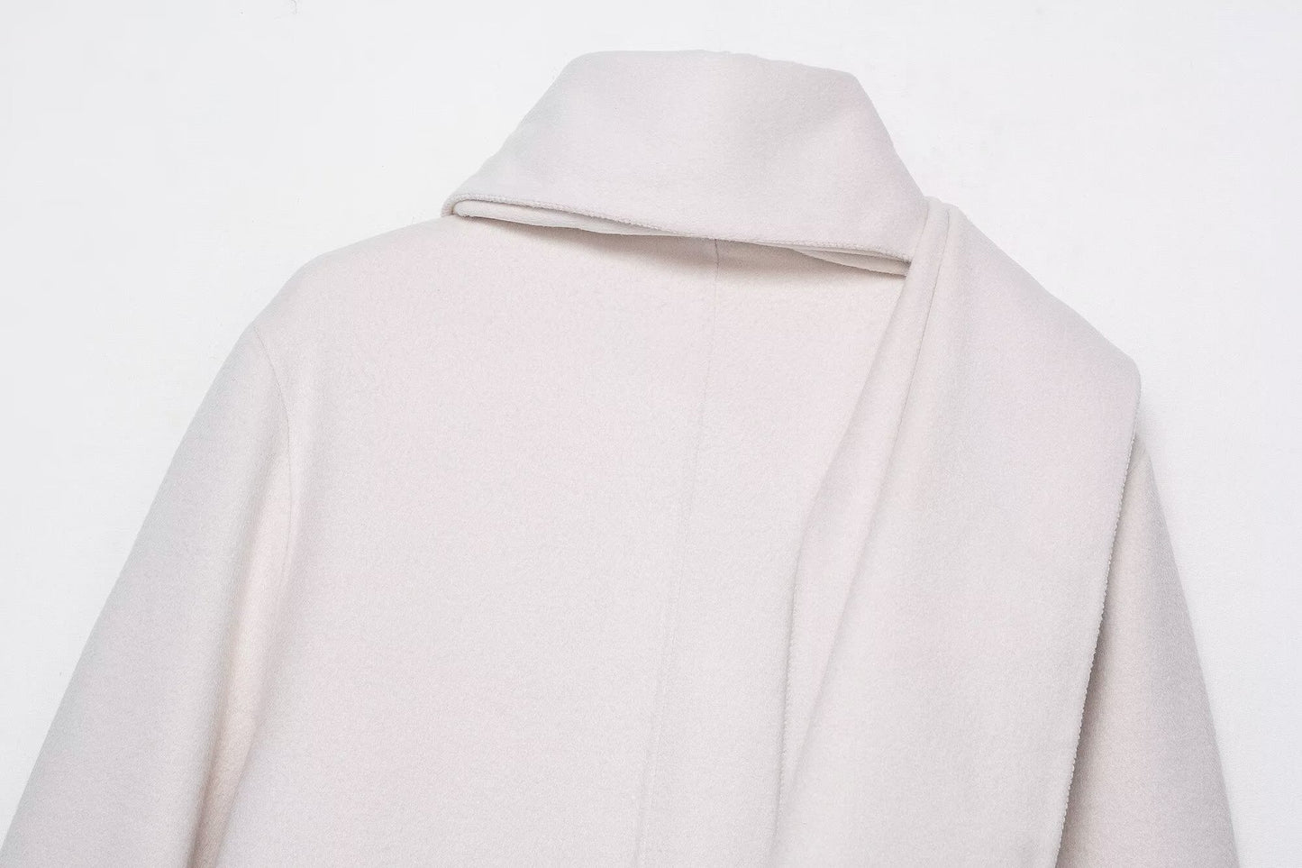 Elegant High-Grade Wool Blended Coat