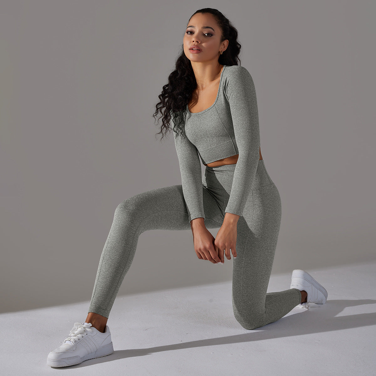 Elevate Seamless Active Set