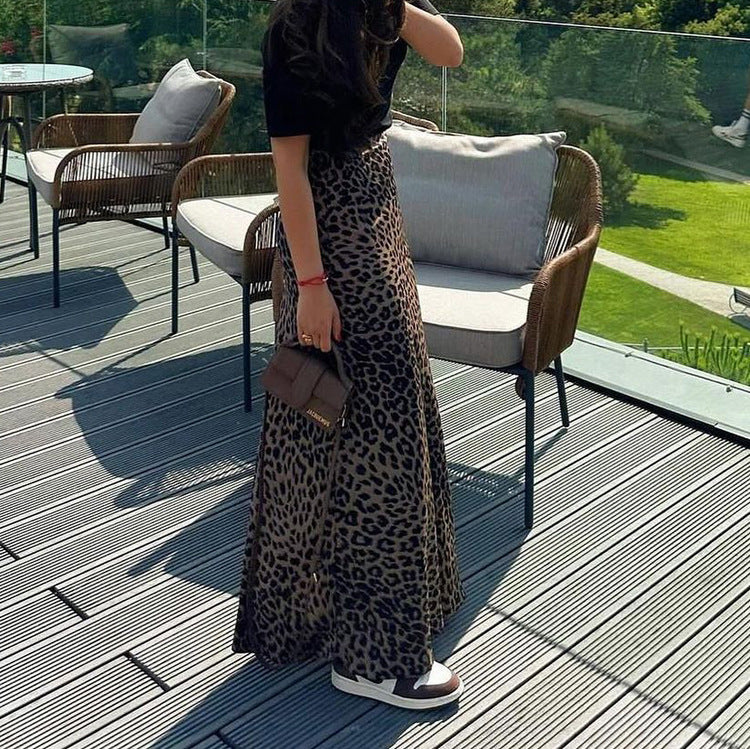Sexy High-Waisted Satin Leopard Skirt