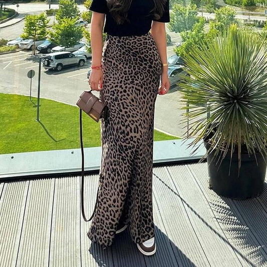 Sexy High-Waisted Satin Leopard Skirt